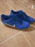 Ghete fotbal marimea 40.5
