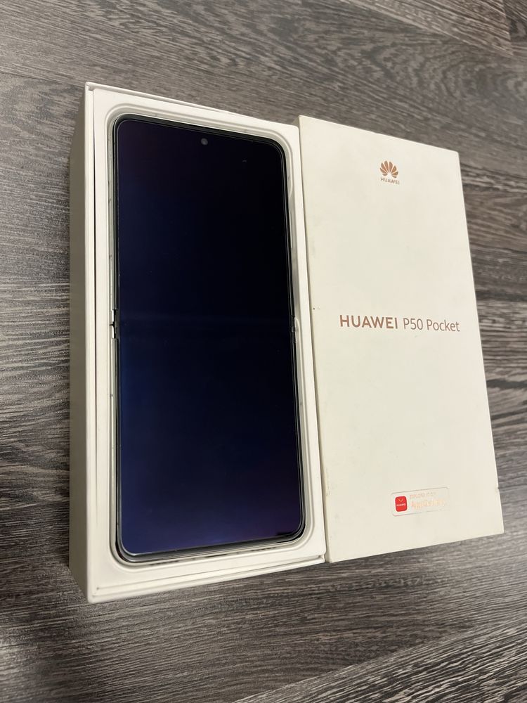 Vand/schimb Huawei P50 Pocket ,256 gb