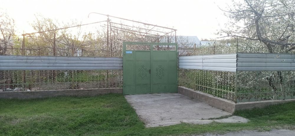 Продается участок в Чирчике