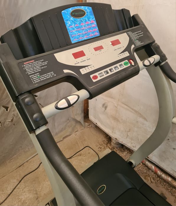 Беговая дорожка "FACILE-FITNES"