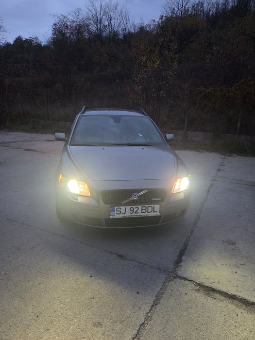 Volvo v50 2.0D 2005