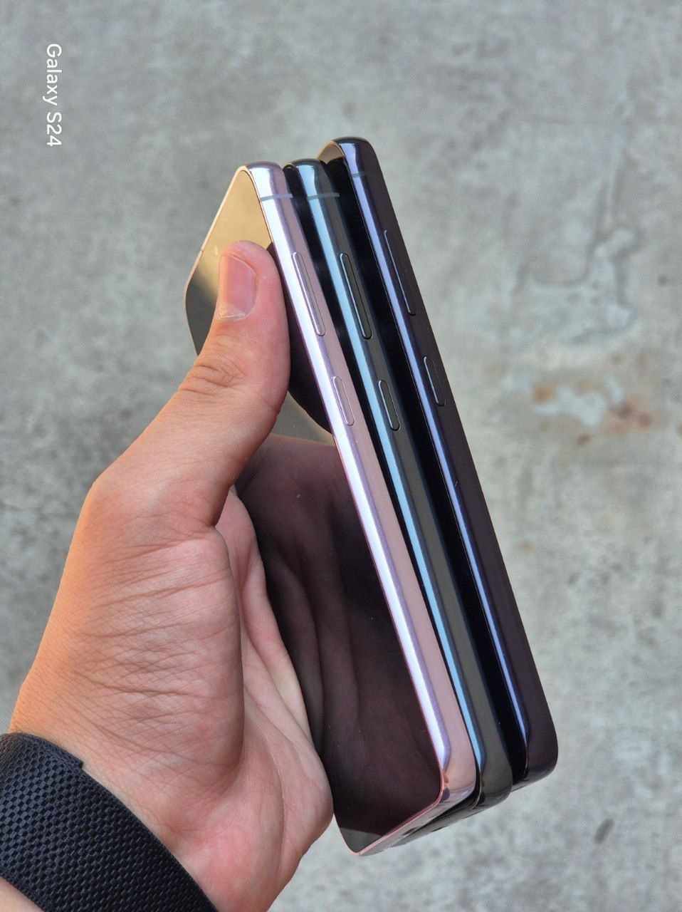 Samsung  S23 5G  256/GB snapdragon