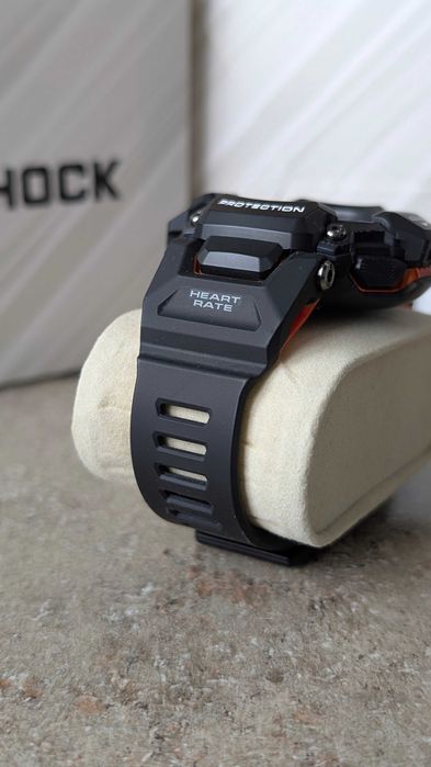 Casio G-Shock GBD-H2000-1AER G-SQUAD Solar 6 SENSOR