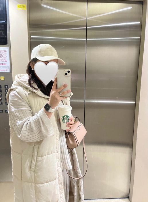 Продам жилетку/безрукавку Bershka