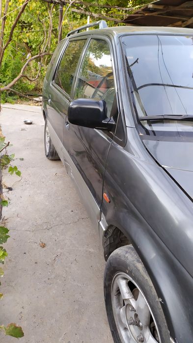 Мицубиси Спейс вагон 1992