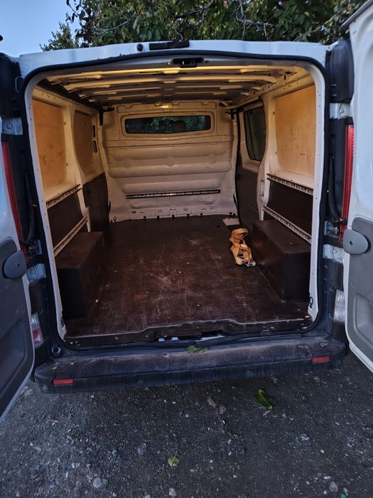 Renault trafic 2014 varianta lungă