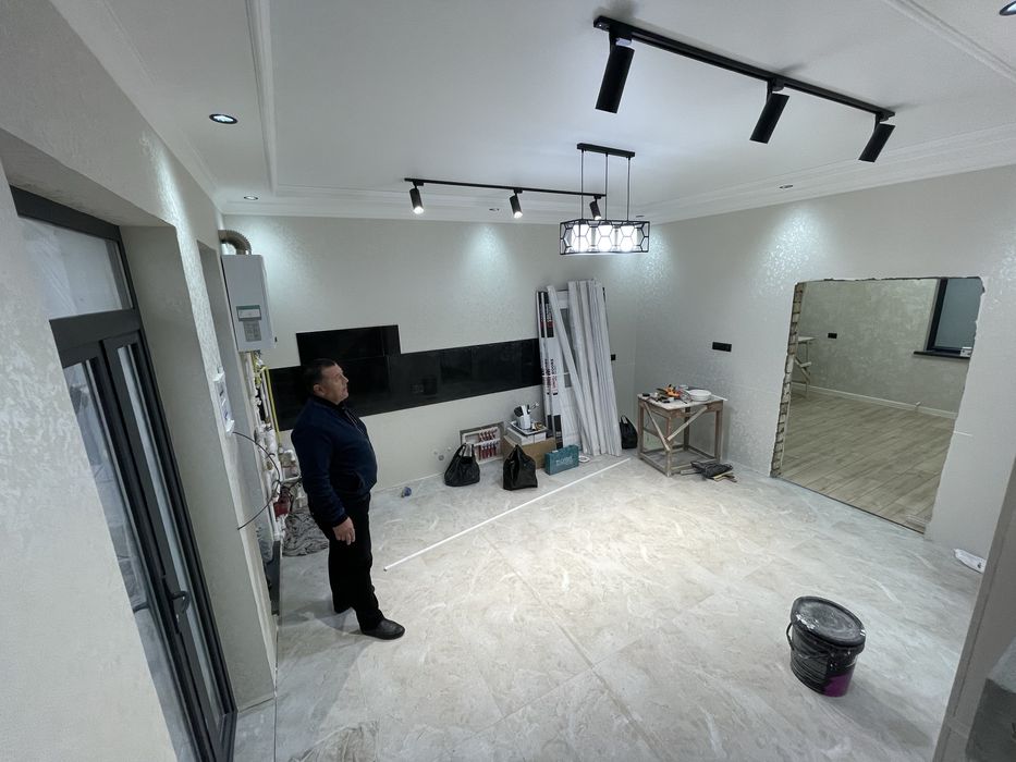 Продается новый двухэтажный евро коттедж рядом с метро Дустлик