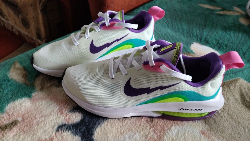 Adidași Nike 36.5 ca noi