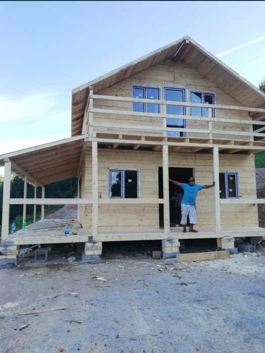 Vindem cabane din lemn