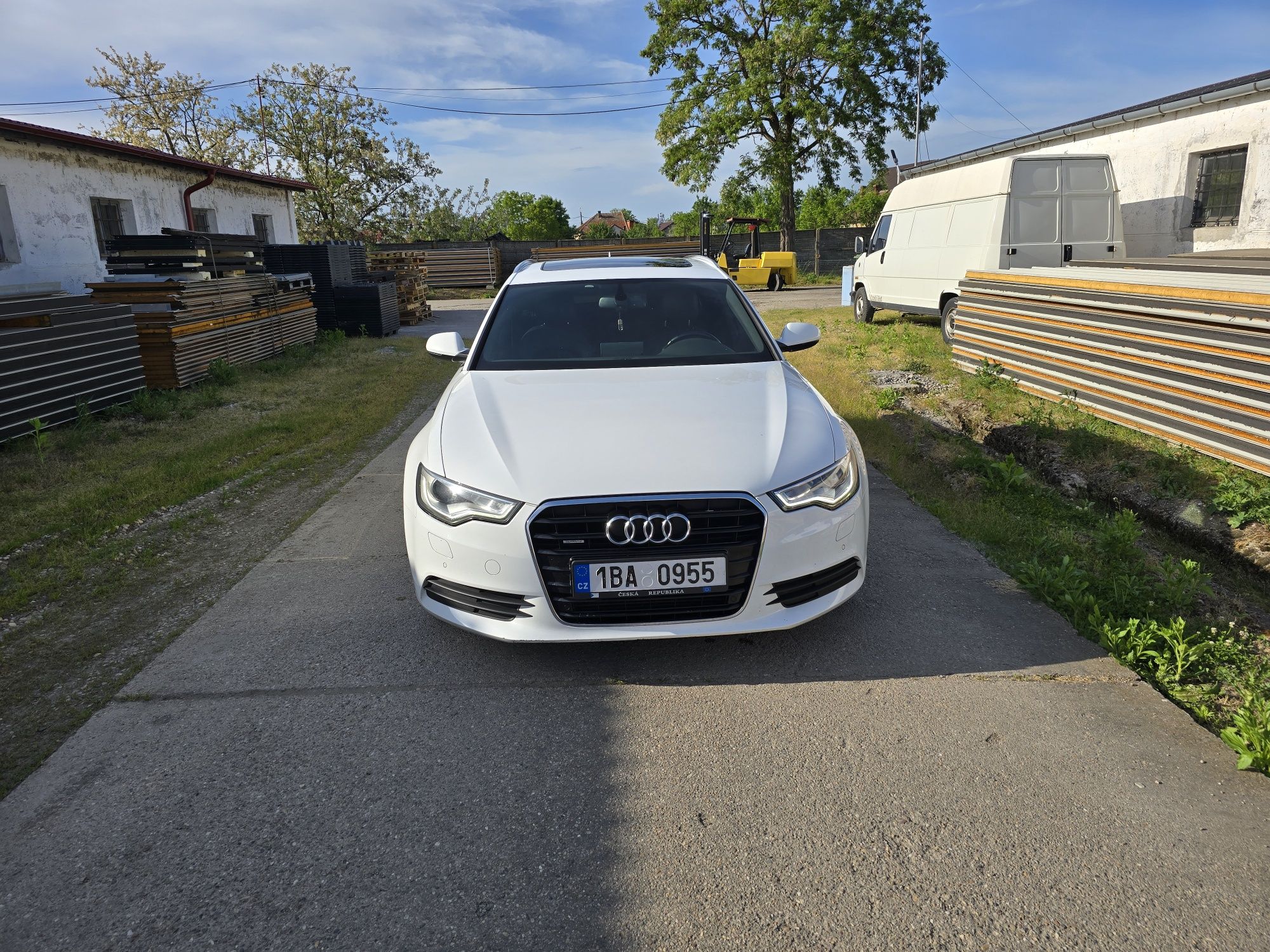 Vînd Audi A6 S Line