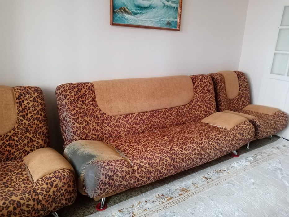 Диван и 2 кресла