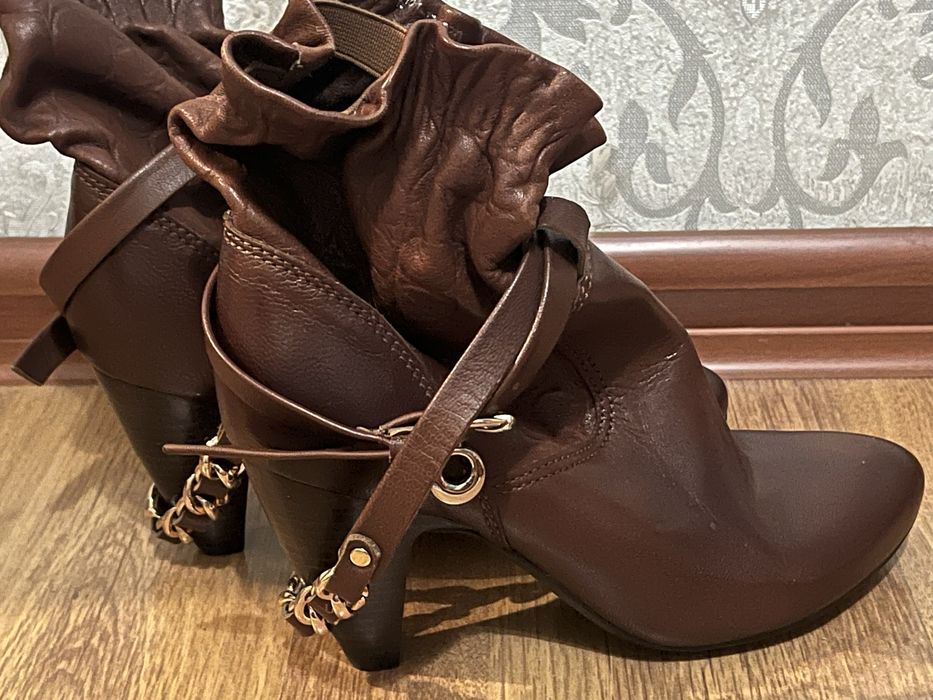 Кожанные осенние сапоги