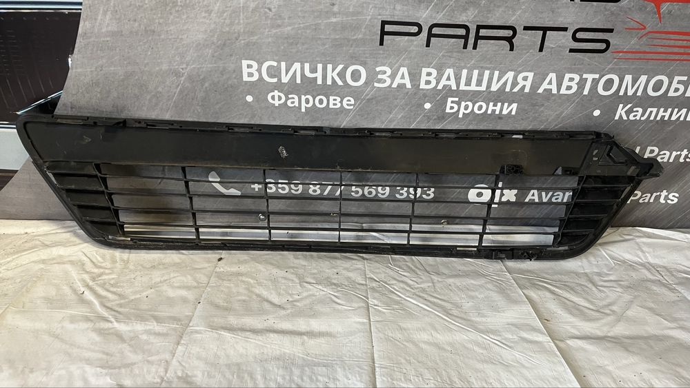 2 броя решетка Toyota Yaris 2011-2014