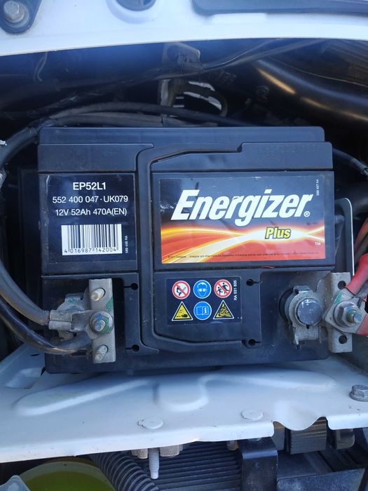 Acumulator auto funcțional și într-o stare foarte bună!