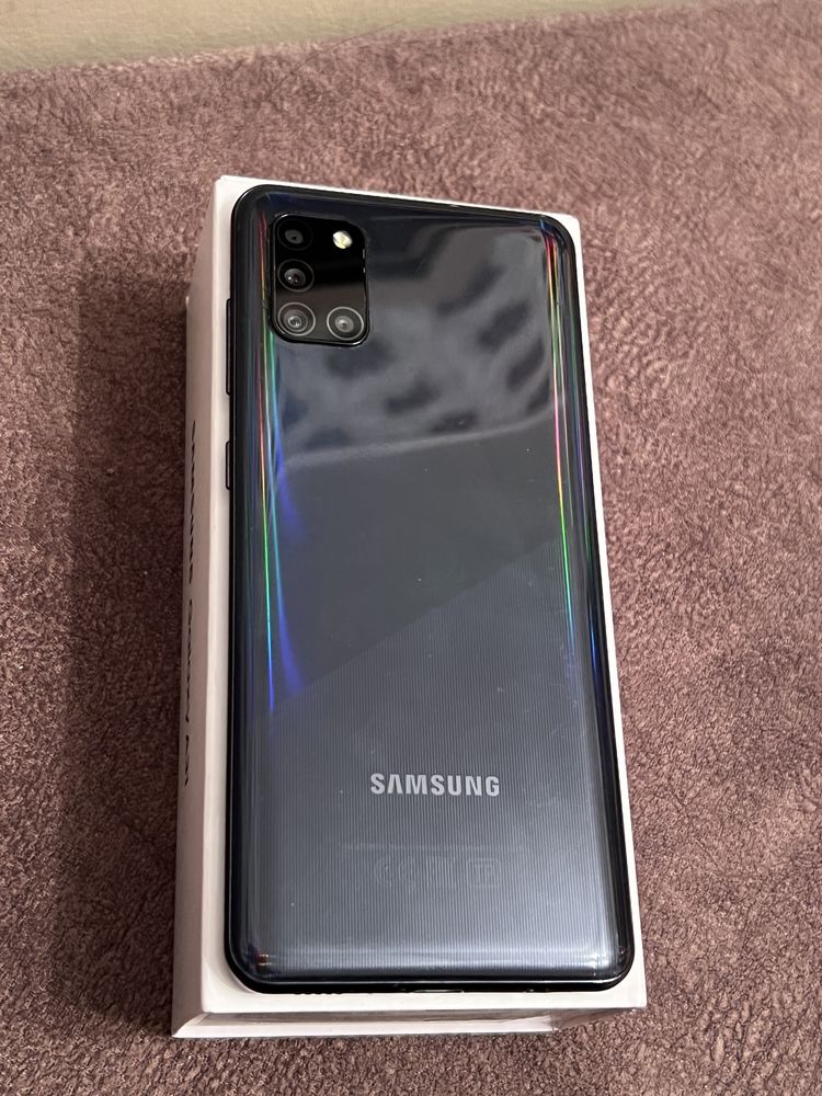 Продам samsung A31