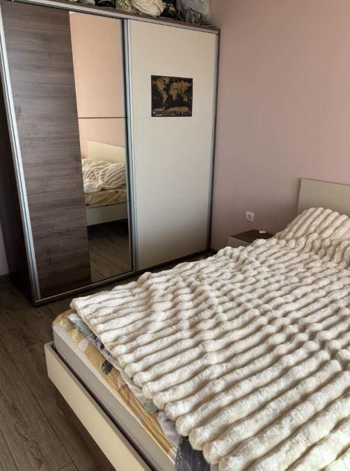 Двустаен апартамент, под наем, кв. Владислав Варненчик