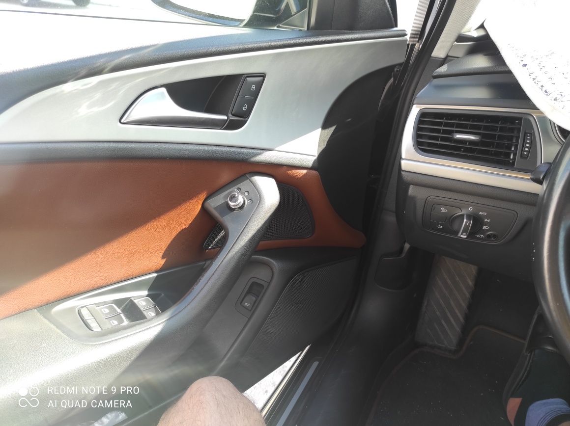 Audi A6 limousine