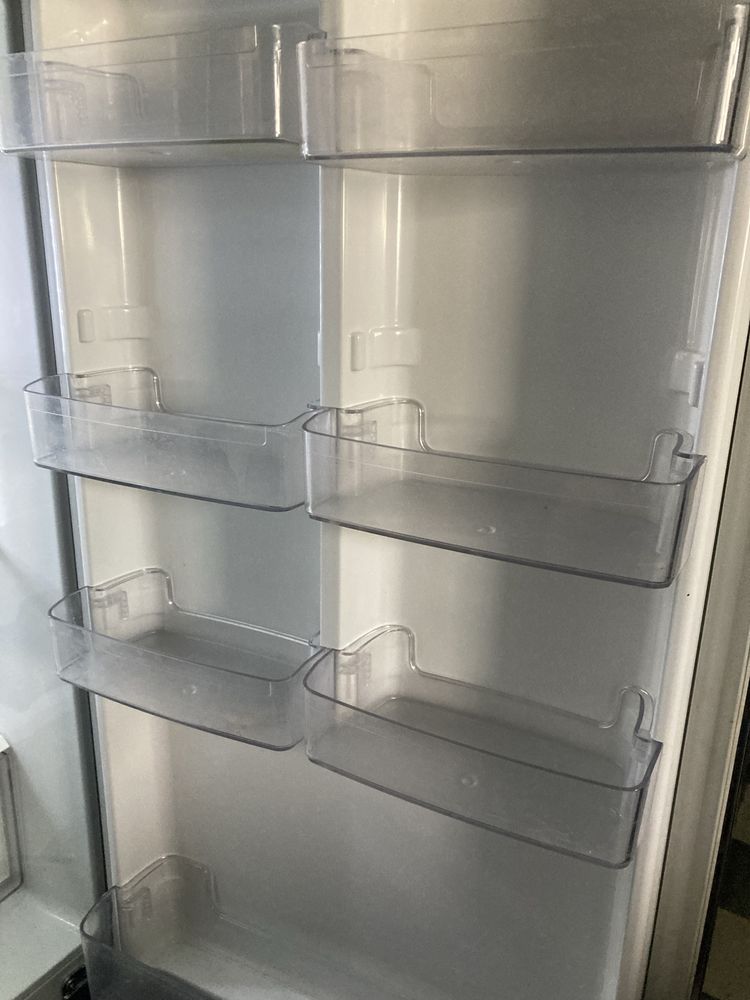 Холодильник саморазмораживающийся