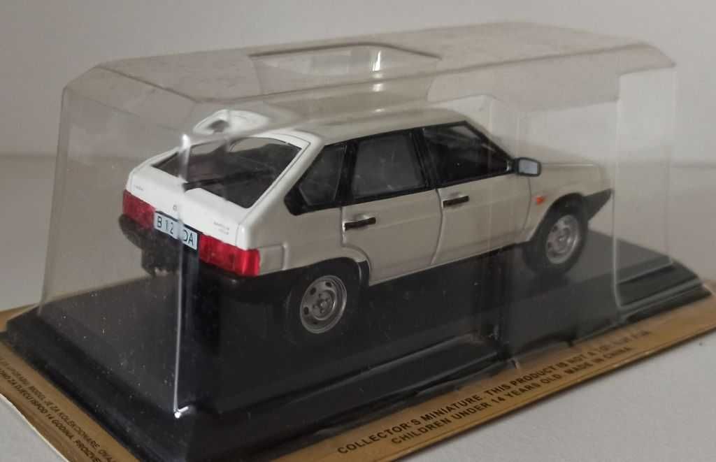 Macheta Lada Samara (VAZ 2109) 1988- DeAgostini Masini de Legenda 1/43