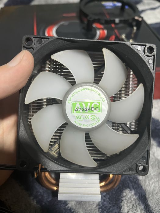 Продаю материнскую плату