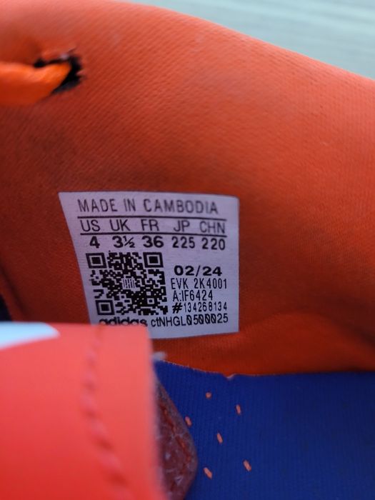 Ghete fotbal Adidas Predator FXG