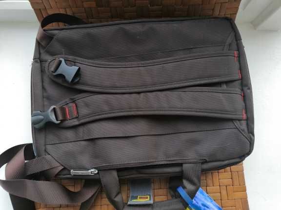 Продам сумку-портфель-рюкзак для ноутбука