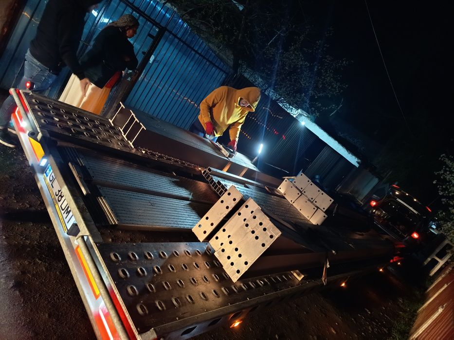 vând structura metalica 7 m cu 15 m cu 3 m