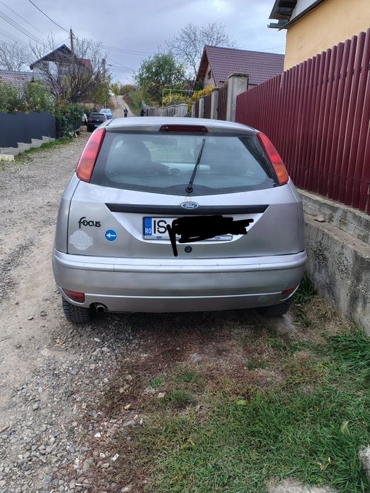 Ford focus 1.6- gaz