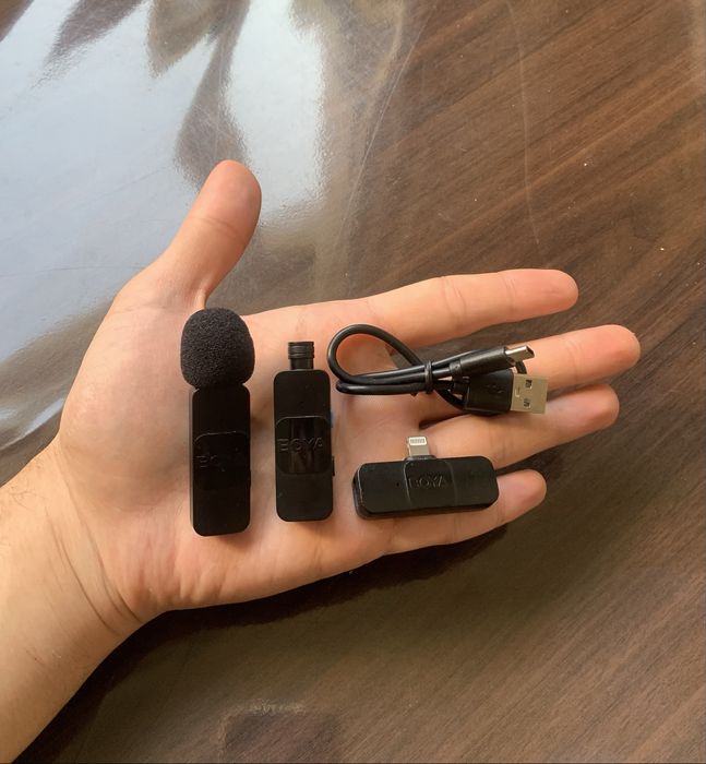 Петличка Boya для айфона беспроводная в хорошем состоянии