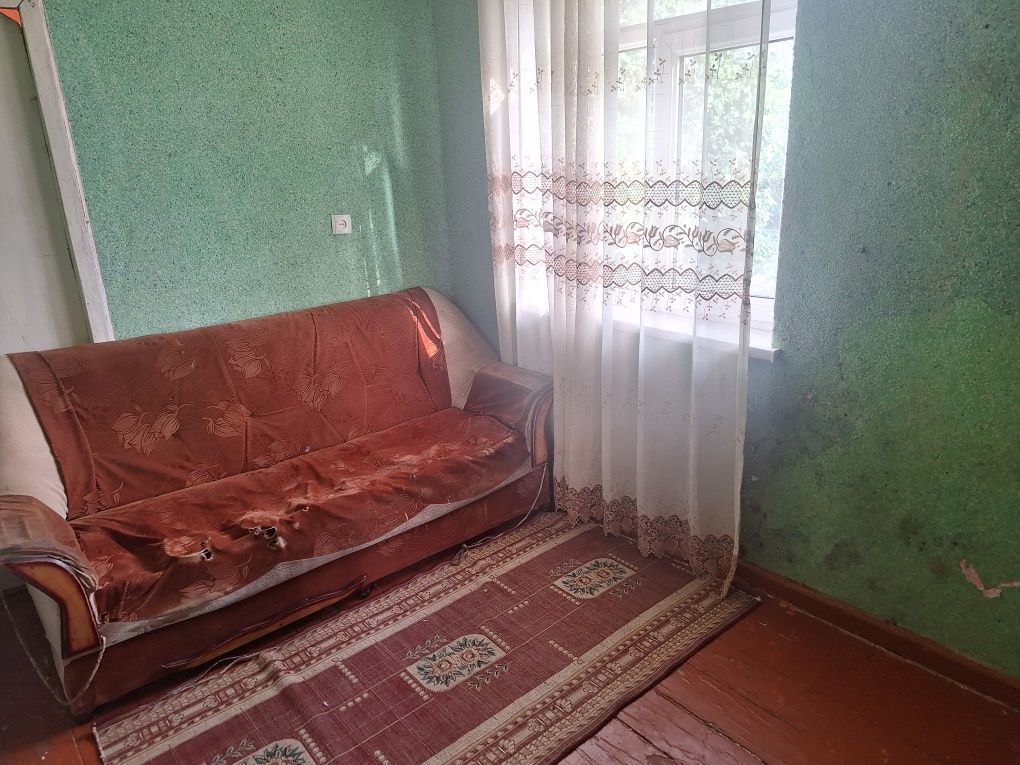 Ikki xonali kvartira sotiladi