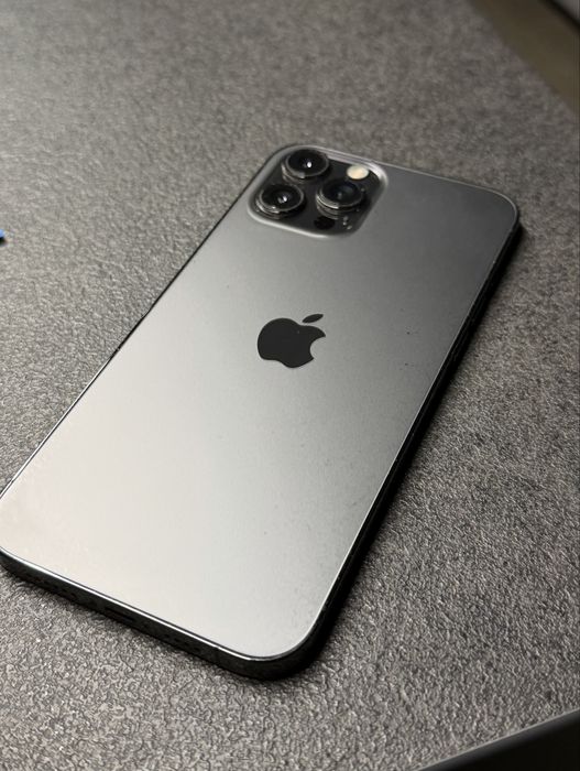 Iphone 12 Pro Max 128 GB + Husa si Folie Noi