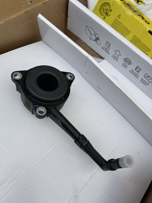 Комплект съединител LUK за голф 4 116 к.с АJM