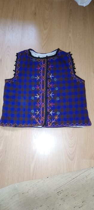 Автентичен Северняшки  Елек
От Капанския край 
Размери - обикол