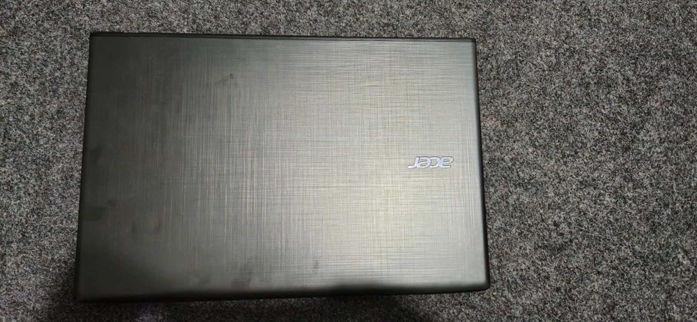 Noutbuk acer 1000 Gb karobka dakumenti bor