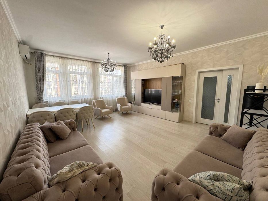 Квартира продается 4/7/9 на жк Assalom Mahtumquli