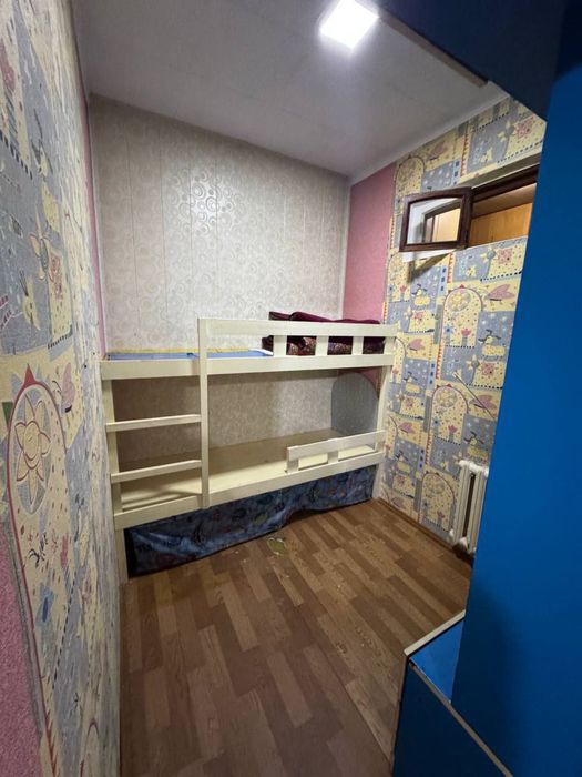 Yunusobod megani orqasida kvartira bor