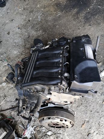 Motor 2.0 d BMW e46 320 d turbo pompa injecție piese