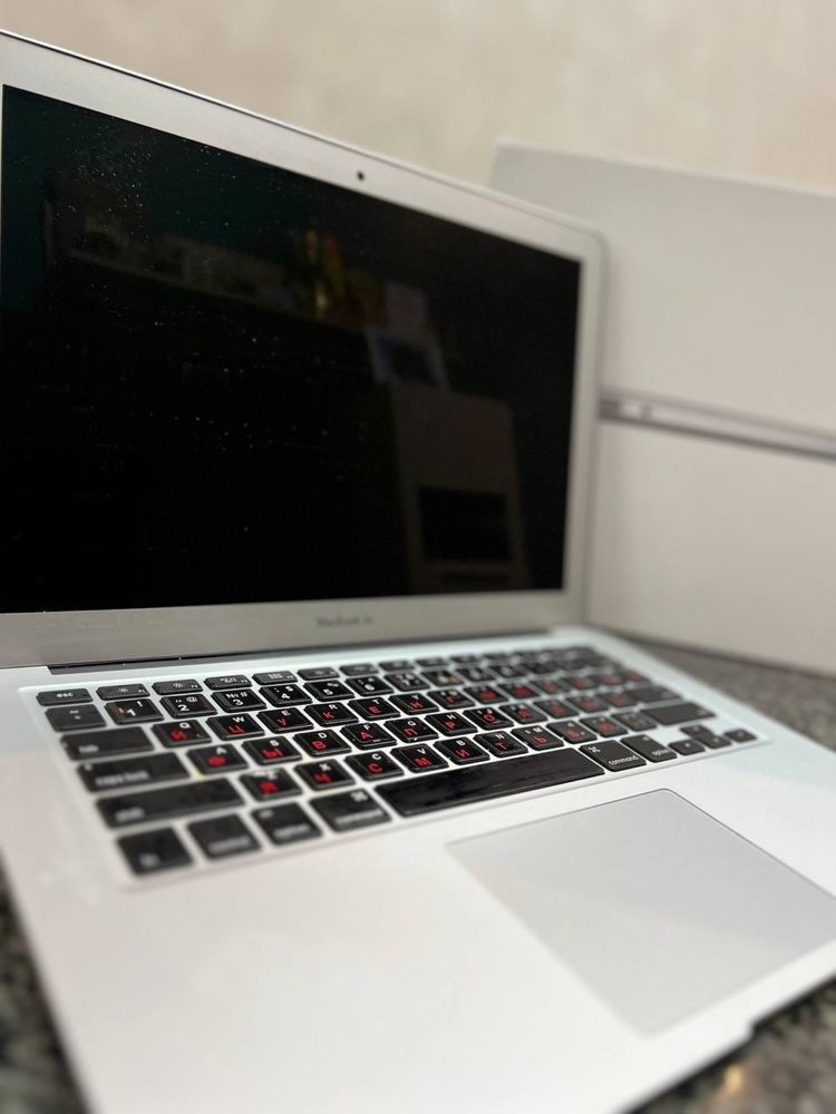 MacBook хорошем состоянии