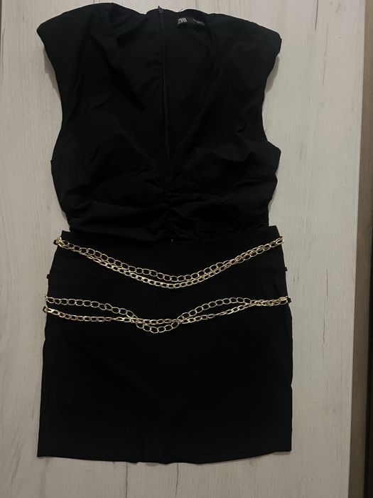 Черна пола със златен акцент ZARA нова