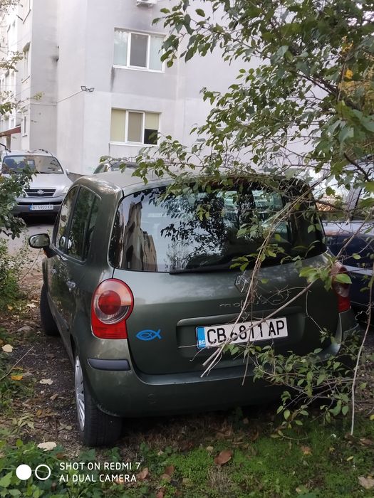 автомобил Рено Модус
