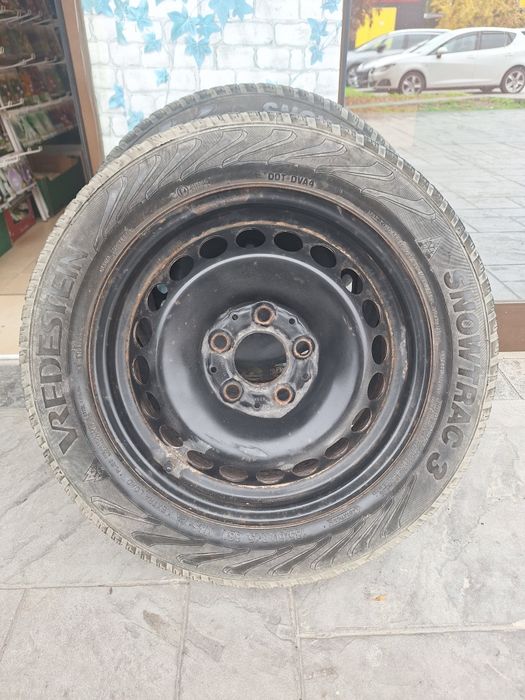 Зимни гуми с железни джанти