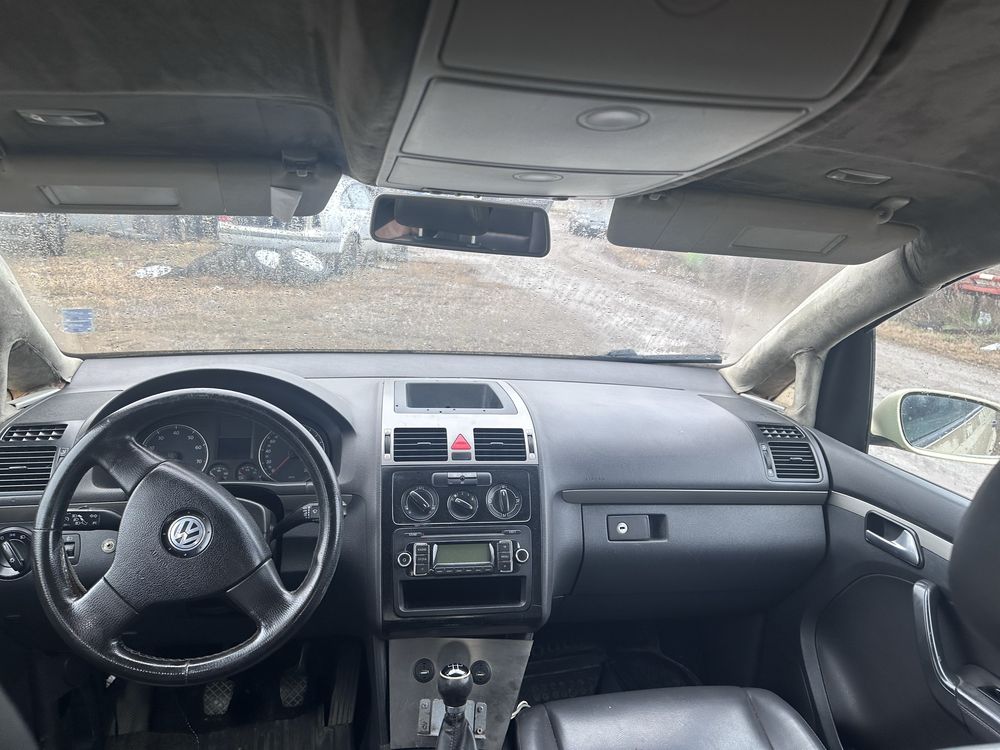 Vw touran 2.0 i на части