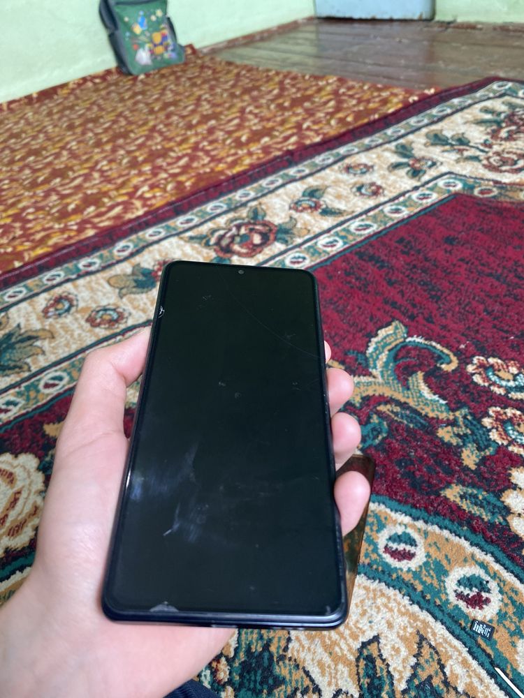 telefon sotildi.