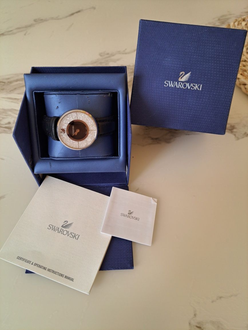 Дамски часовник Swarovski
