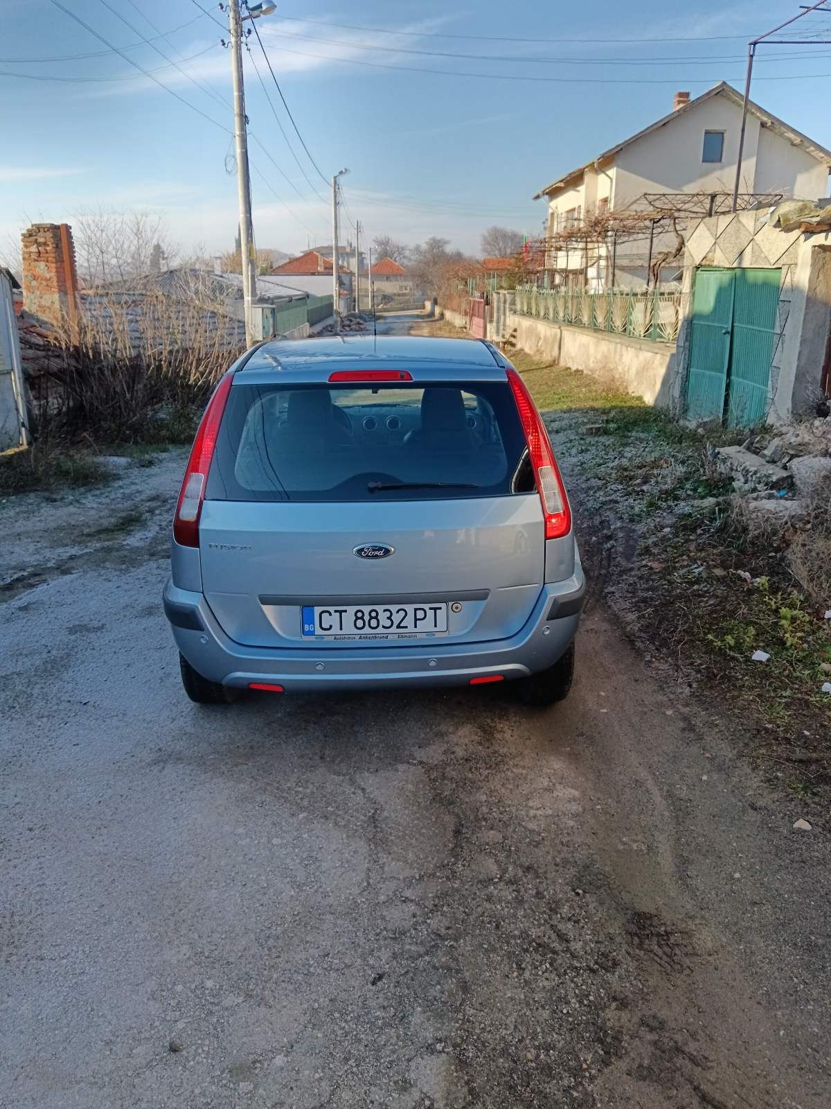Продавам Ford Fusion в топ състояние