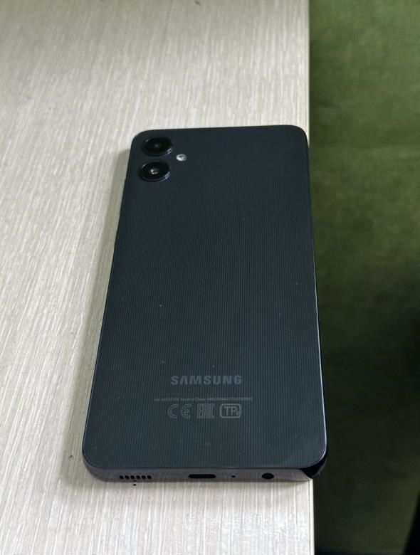Samsung A05 64gb состояние нового