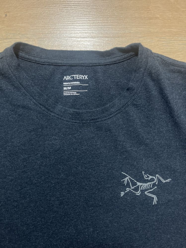 Arcteryx,The North Face дамски тениски размер М