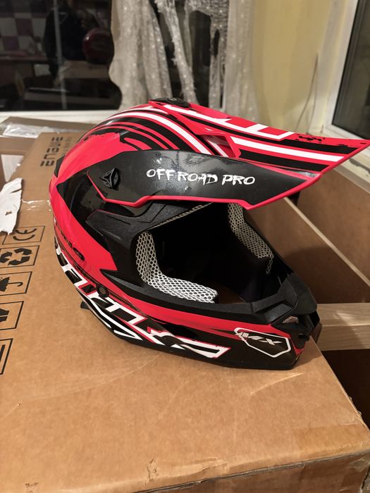 Каска за Кросов мотор размер Xl