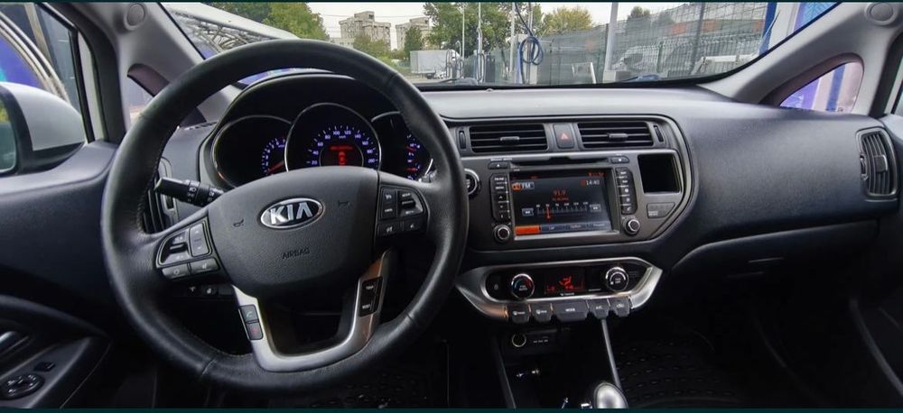 Kia rio 1.4 CRDI 2012