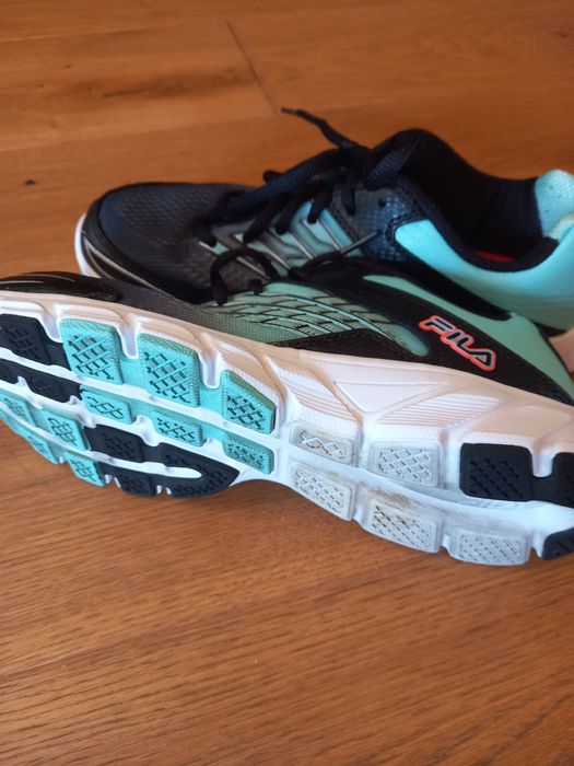 Adidași FILA originali